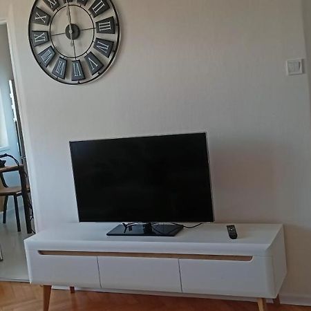 Prima Apartman Appartamento Košice Esterno foto