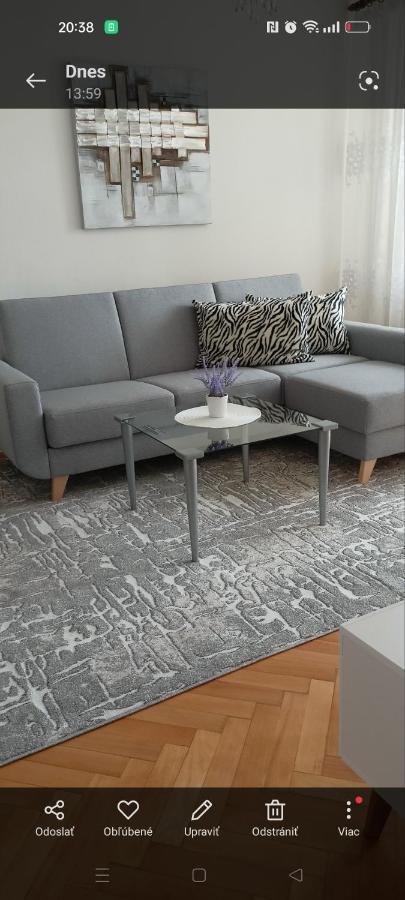 Prima Apartman Appartamento Košice Esterno foto